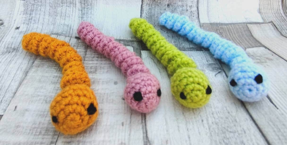 Gusano De Preocupación De Ganchillo, Alivio De La