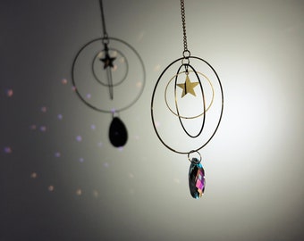 STARRY suncatcher in chain, crystal and metal, decoration for home, balcony or garden, soft, magical and magical atmosphere