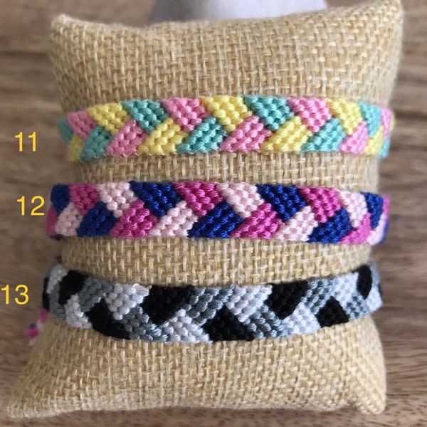 Bracciale dell'amicizia, braccialetto intrecciato a mano, braccialetto brasiliano, braccialetto fatto a mano, idea regalo amicizia, diversi colori, regolabile