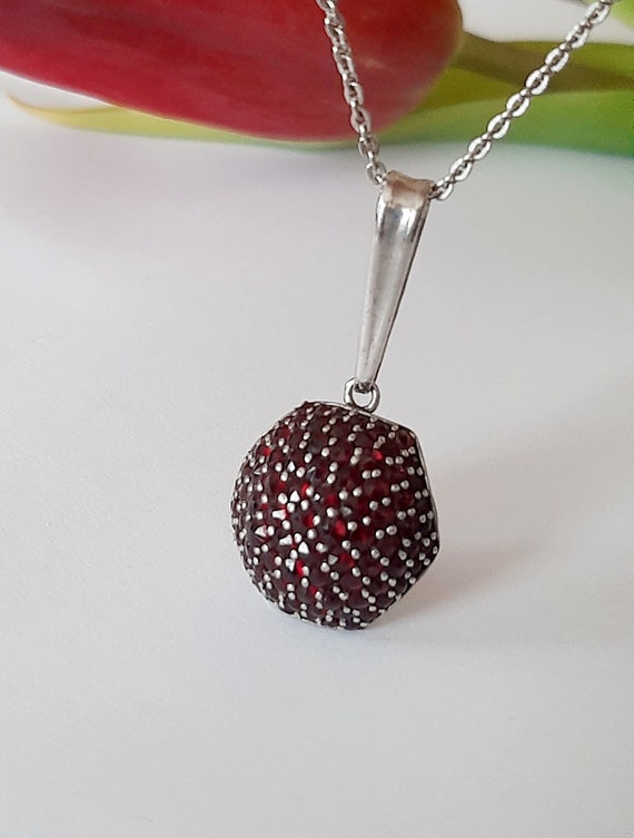 Bohemian garnet Vintage pendant, silver 900, Turno