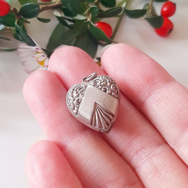 Antique Pendant Heart, Silver, Czechoslovakia, 30s, art deco style.