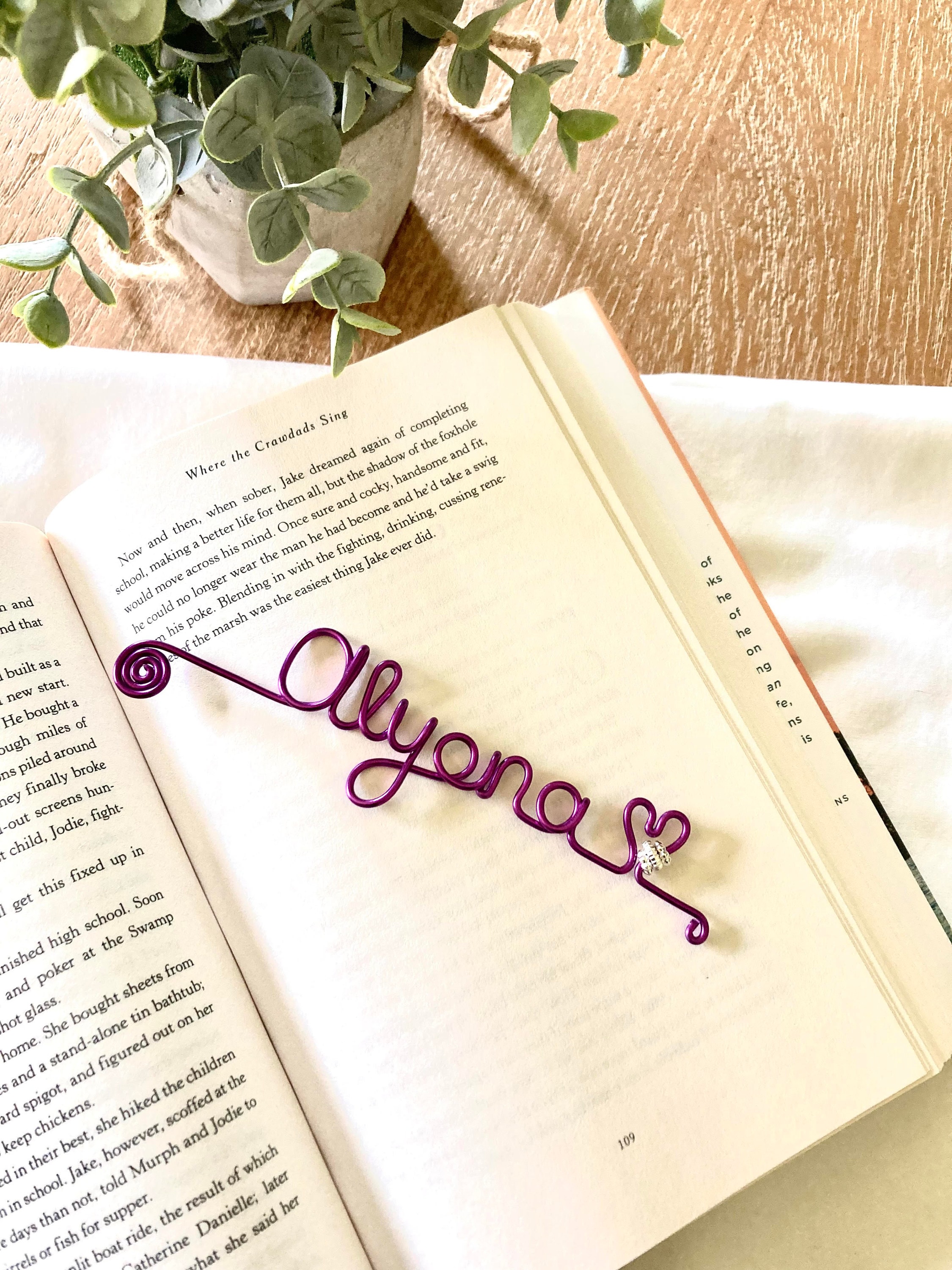 Personalized Wire Bookmark | Custom Metal Bookmark for Book Lovers | Unique Gift for Readers | Cute | Holiday Gift | Christmas Present