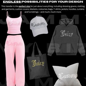 Puede incluir: Una colecci&oacute;n de ropa y accesorios con transferencias de pedrer&iacute;a con el texto Juicy y Custom. Los art&iacute;culos incluyen una camiseta sin mangas y pantalones de ch&aacute;ndal rosas, una gorra de b&eacute;isbol gris, una sudadera con capucha gris oscuro, una bolsa de tela negra y una funda de coj&iacute;n gris.