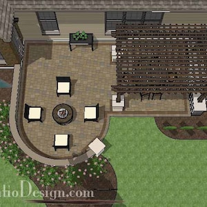 Pode incluir: Uma vista de cima de um projeto de pátio com uma pérgola, uma lareira e assentos. O pátio é feito de paralelepípedos de pedra e é cercado por grama verde. A pérgola é feita de madeira e tem um telhado de ripas. A lareira é feita de metal e tem uma forma redonda. Os assentos consistem em quatro cadeiras e uma mesa. O pátio é cercado por paisagismo, incluindo árvores e arbustos.
