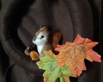 Mrs. Autumn Outfit Tree hollow leaves squirrel balik autumn size 116-134 cm