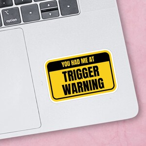 Trigger Warning Smutty Romance Reader-klistermärke - Boklig handgjord vinyl bild 5