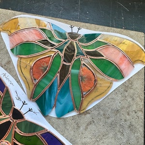 Stained Glass Butterfly with Pressed & Dried Flowers zdjęcie 9