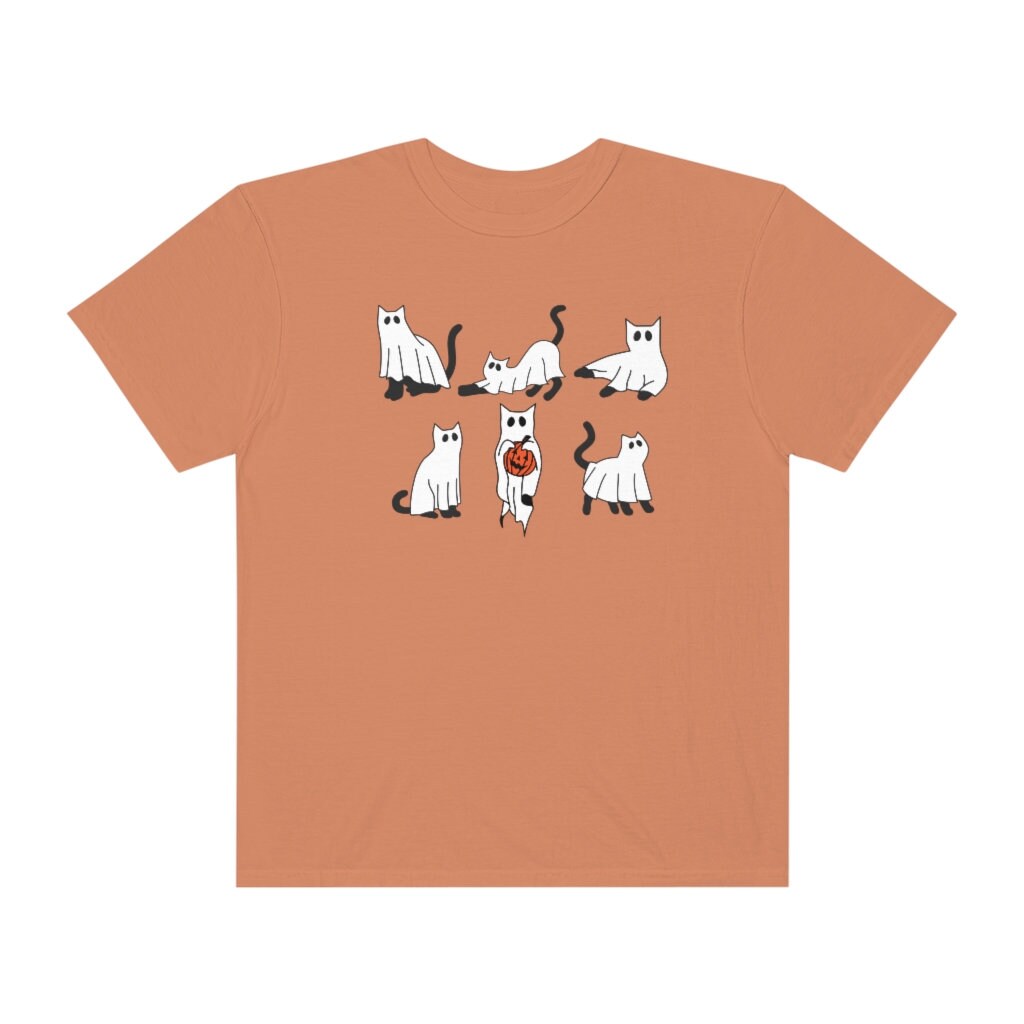 Discover Ghost Cat  T-shirt, Aesthetic Spooky t-shirt, Trendy Oversized Vintage Shirt