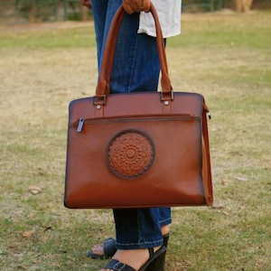 Brown Full Grain Genuine Leather Tote Bag for Women, Large Tote Office Bag With Zipper, Birthday Gift for Wife, Girlfriend, Mothers day
