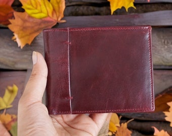 Genuine Leather Men's Wallet: A Dapper Essential