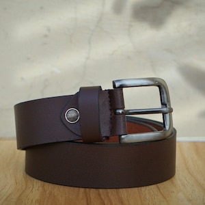 bruine riem voor heren, leren riem voor heren, formele riem voor heren