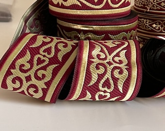 Medieval braid embroidered jacquard burgundy and gold embroidered ribbon medieval border Celtic heart royal ribbon trim Celtic heart 50/22 mm