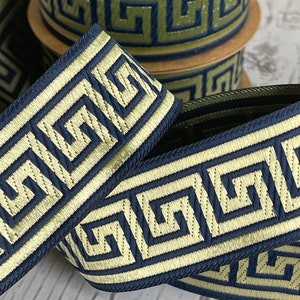 Treccia medievale con motivo a chiave greca, nastro medievale ricamato jacquard da 35 mm, treccia in stile medievale, treccia intrecciata blu e oro, bordo medievale con chiave greca