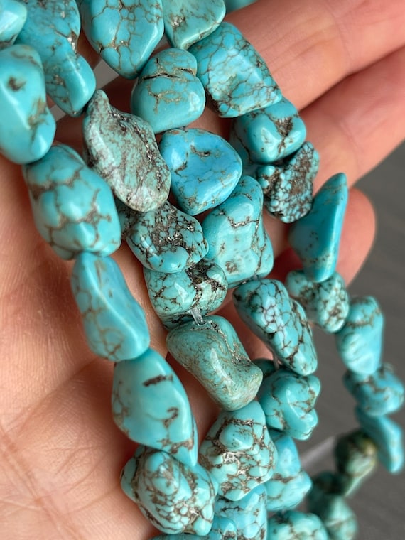 Brin de perles turquoises gemmes artisanales gemmes turquoises amorphes 12*14mm et 6*8 mm turquoises véritables pour créations de bijoux