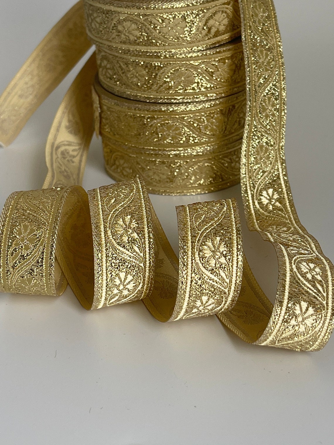 Medieval Ribbon Patterns Medieval Braid Cornflower Pattern Medieval Ribbon Gold Gold 22 Mm Braid ...