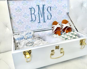 Personalized Keepsake Trunk Storage Solution for Wedding Memory Box Storage Chest Organization Ideas for Bedroom Decorative Piece Custom