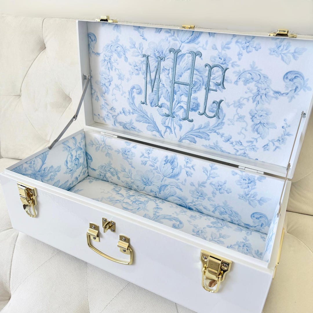 Luxury Keepsake Chest Storage Elegant Bridal Box with Embroidery Name Custom Wedding Trunk Organizer Large Memory Vault - Light Blue- Large