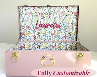 Custom Wildflower Baby Girl Nursery Gift for Newborn Keepsake Holder Trunk Personalized Toddler Storage Heirloom Gift for Daughter with Name