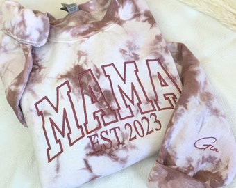 Embroidered MAMA Sweatshirt Tie Dye Mom Sweatshirt Established Year Kid Name Sleeve New Mom Gift Personalized MAMA Sweatshirt Gift for Mom