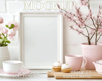 Maqueta de marco blanco de 5 x 7 en un entorno de cocina rosa, marco vertical minimalista, decoración de interiores, para primavera, arte de jardín y carteles, PSD JPG