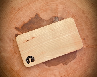 Cutting board made of oiled alder with tree of life 22.5 x 12.5 x 1.2 cm kitchen board wooden board