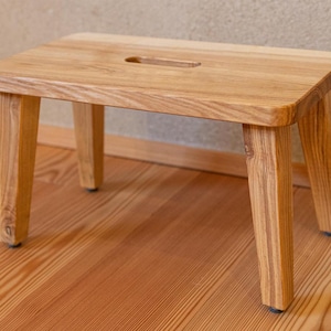 Wooden Stool / Footstool made of Wood – Brown – 45 x 25 x 27 cm - Stool Stool Step Stool
