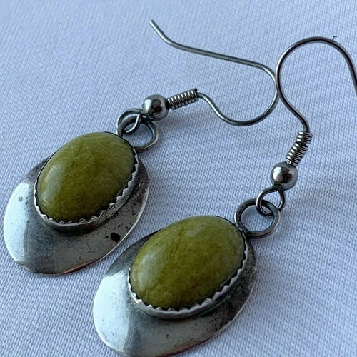 Navajo Nancy Custer Matching Heishi Bead Sterling Silver shops Necklace & Earrings