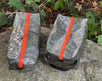 Dyneema Ditty Bag, Ultralight pouch, green with bright orange zipper
