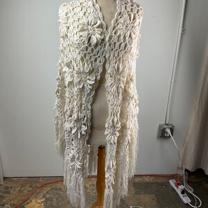 Vintage Hand Crocheted shawl with fringe