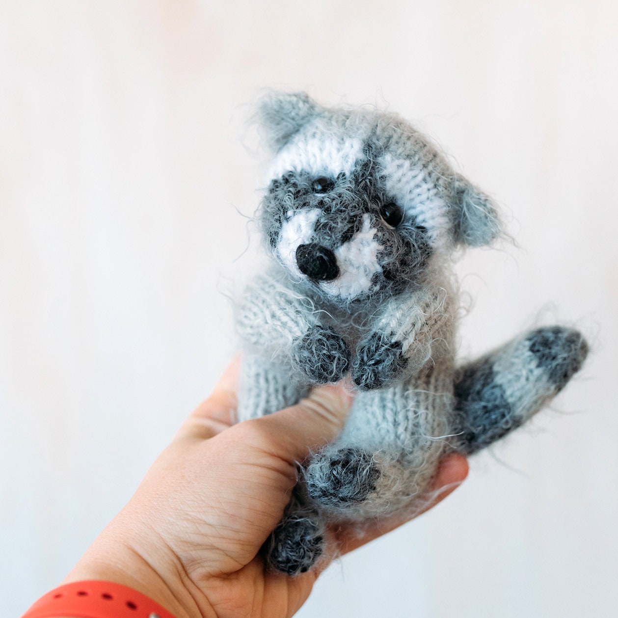 Mini Raccoon Knitting Pattern. Little Knitted Realistic Raccoon Step by ...