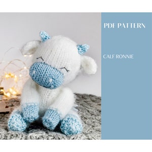 Cute calf Ronnie knitting pattern. English and Russian PDF.