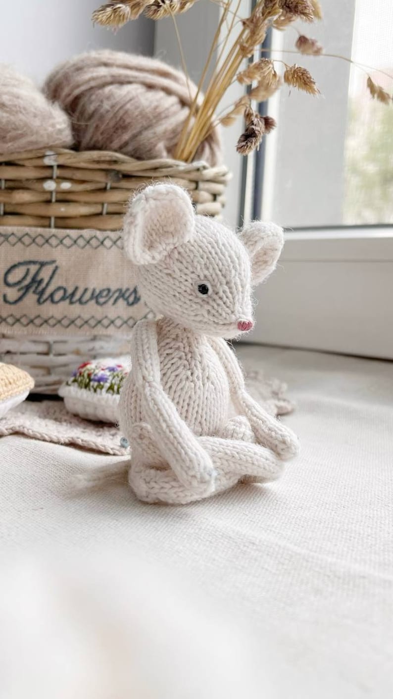 Pixie the mouse Knitting pattern. English and Russian PDF. image 7