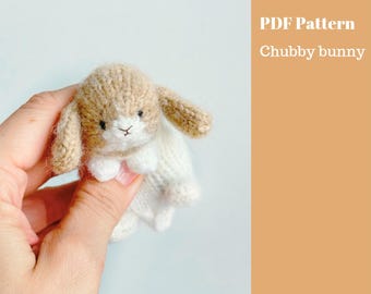 Patrón de tejido de conejito gordito. PDF en inglés y ruso.