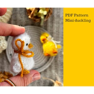 Mini duckling knitting pattern. English and Russian PDF.