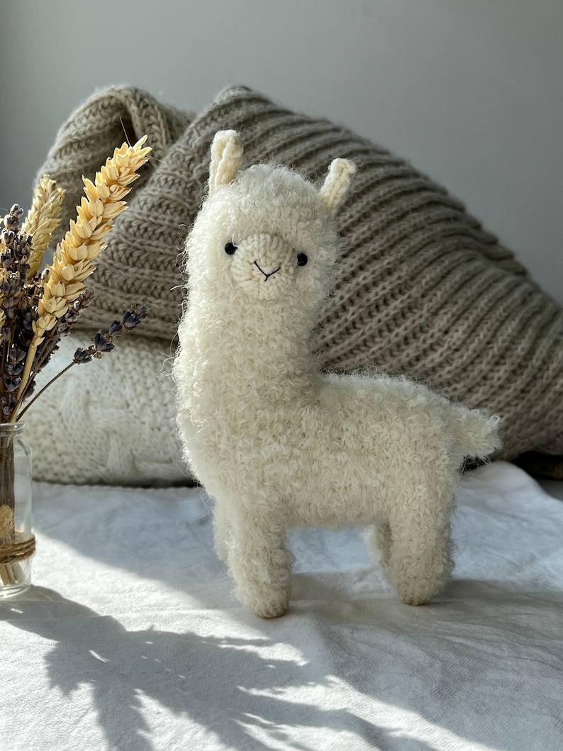 Cute and soft alpaca knitting pattern. English and Russian PDF. image 3