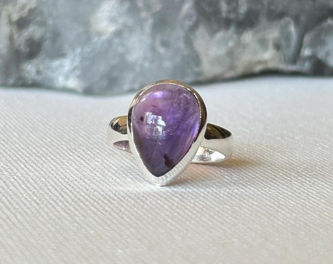 Amethyst Drop Ring: 925 Sterling Silver, Purple Gemstone