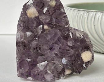 Cristalli di fluorite viola - Altezza: 95 mm - Larghezza: 81 mm- 360 g