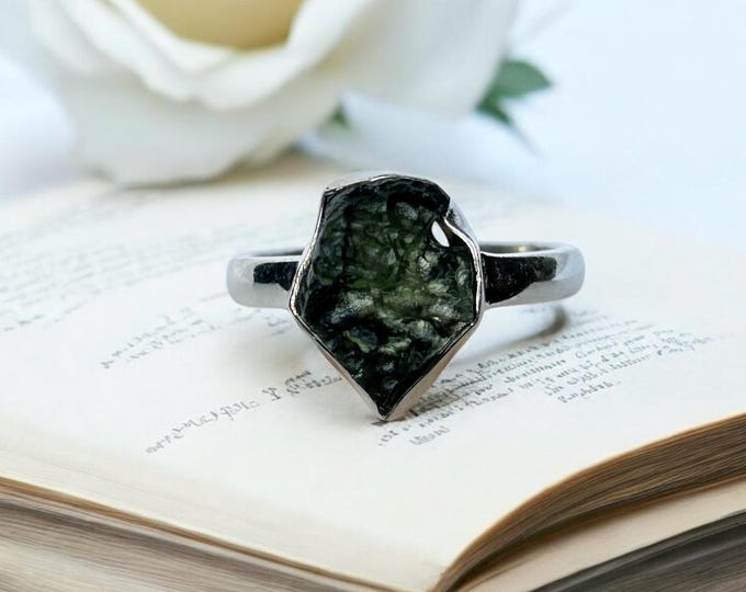 Moldavite Sterling Silver Ring: Natural Czech Tektite Crystal Jewelry