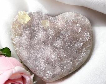 Rainbow Amethyst Heart Crystal - Chakra Healing Stone, Meditation, Energy Balancing, Spiritual Gem, Perfect Gift for Love, Wellness & Home