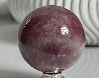 Rose Quartz Sphere, Lavender Rose Quartz Ball, High Quality Quartz Crystal, Gemmy Pink Sphere, Gift for Her, Natural Stone