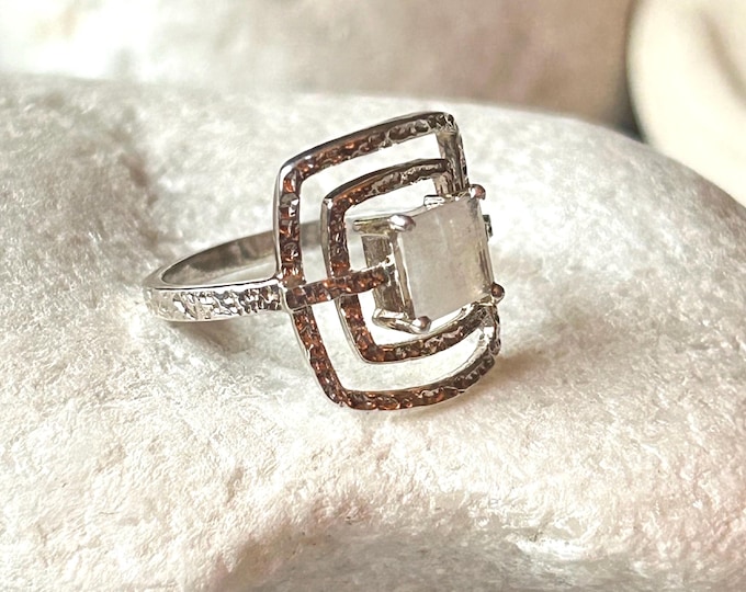 Rainbow Moonstone Square Ring Sterling Silver UK P