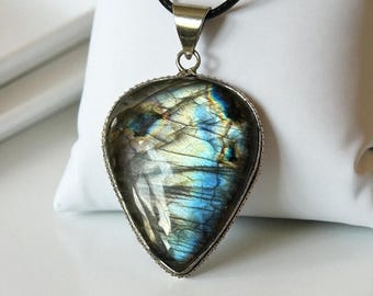 Crystal Jewellery 