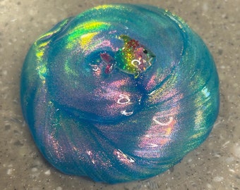 Rainbow Fish - Rainbow Color Shifting Scented Slime