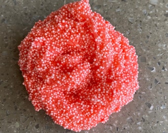 Strawberry Crunch - Scented Microfloam Slime