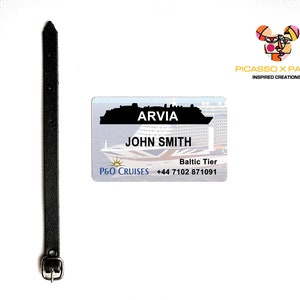 Etiqueta de equipaje de plástico PVC ARVIA personalizada inspirada en P&O Cruise con correa estilo cuero. Gastos de envío gratis