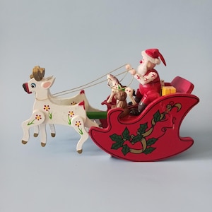 Kurt S Adler Santa World Vintage Musical Wooden Santa&#39;s Sleigh & Reindeer