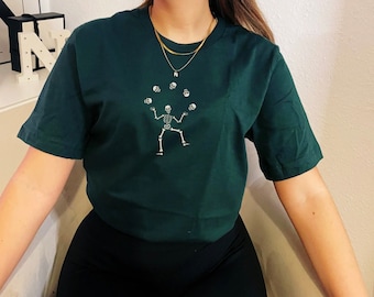 Skeleton Shirt, Halloween Shirt, Skeleton T Shirt, Halloween T Shirt, Vintage Skeleton Shirt, Vintage Halloween Shirt, Halloween Gift, Fall