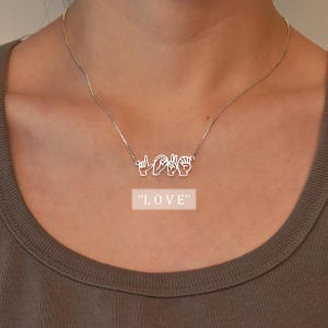 Personalized Name Necklace in Sign Language, Sign language necklace, ASL Name Necklace, Personalized ASL, Mother&#39;s Day Gift, Gift for Her