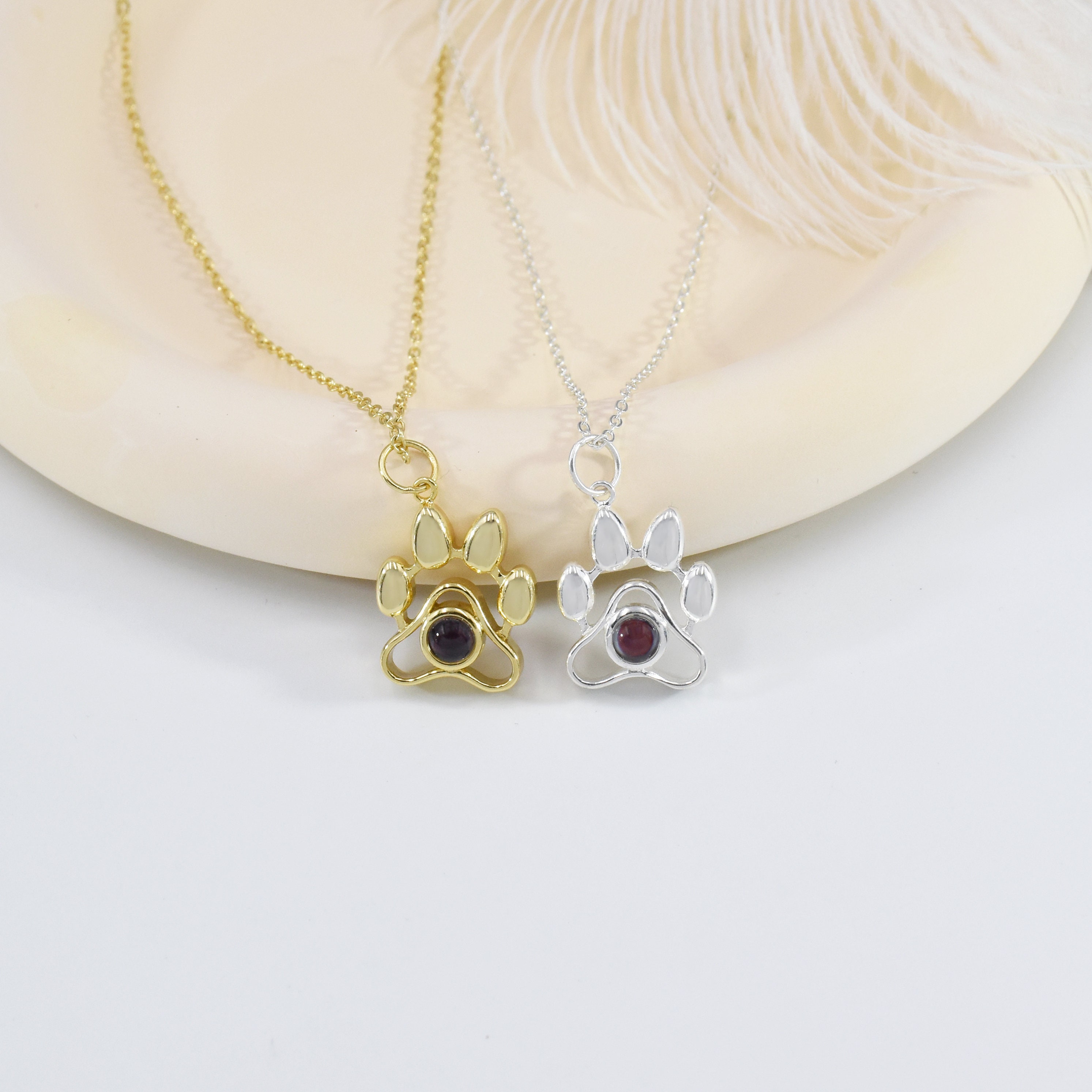 Dog photo on sale projection necklace