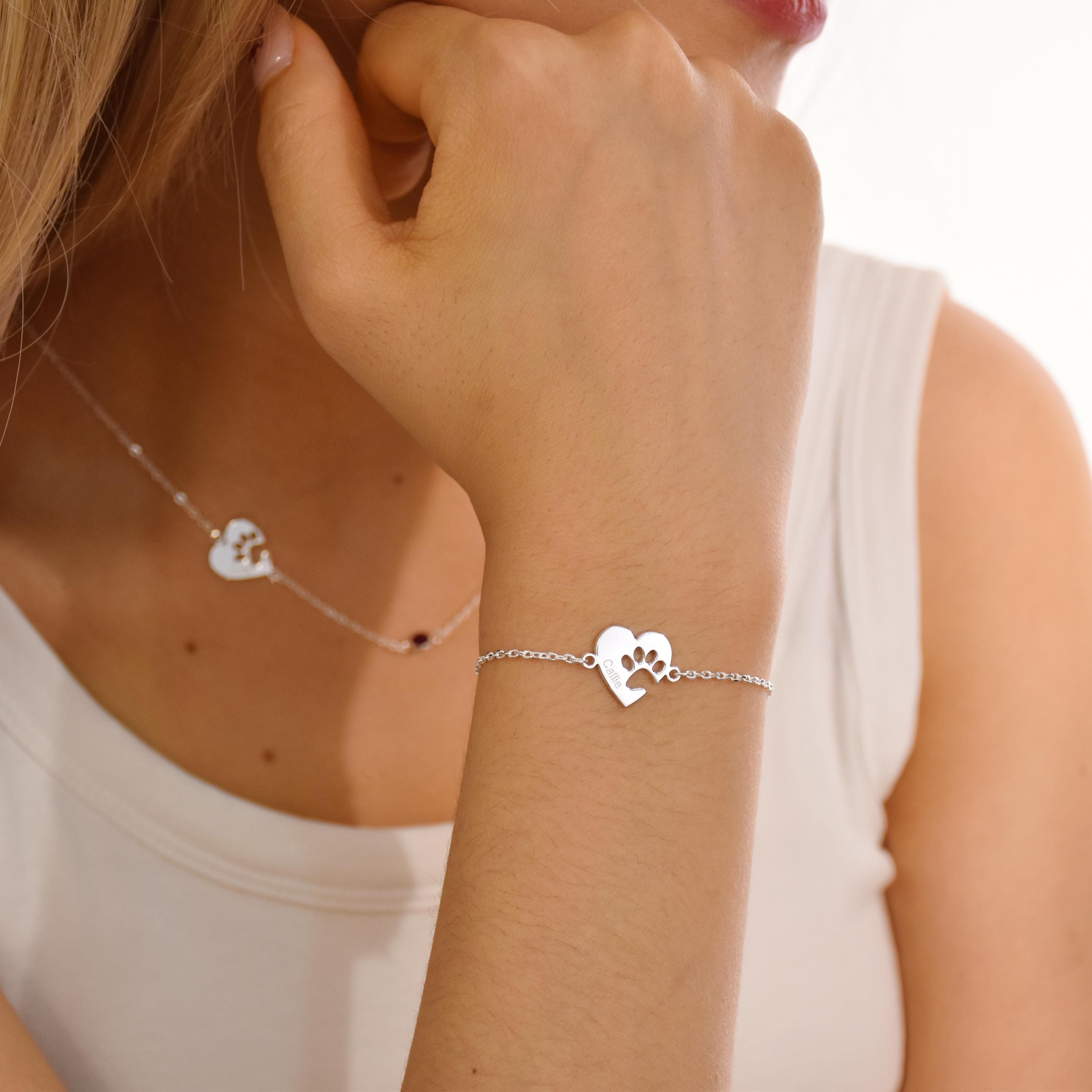 Pet Name Bracelet,Engraved Name Paw Print Bracelet,Dog/Cat Bracelet,Engraved Heart Paw Bracelet,Pet Memorial Gift,Pet Bracelet Gift for Mom